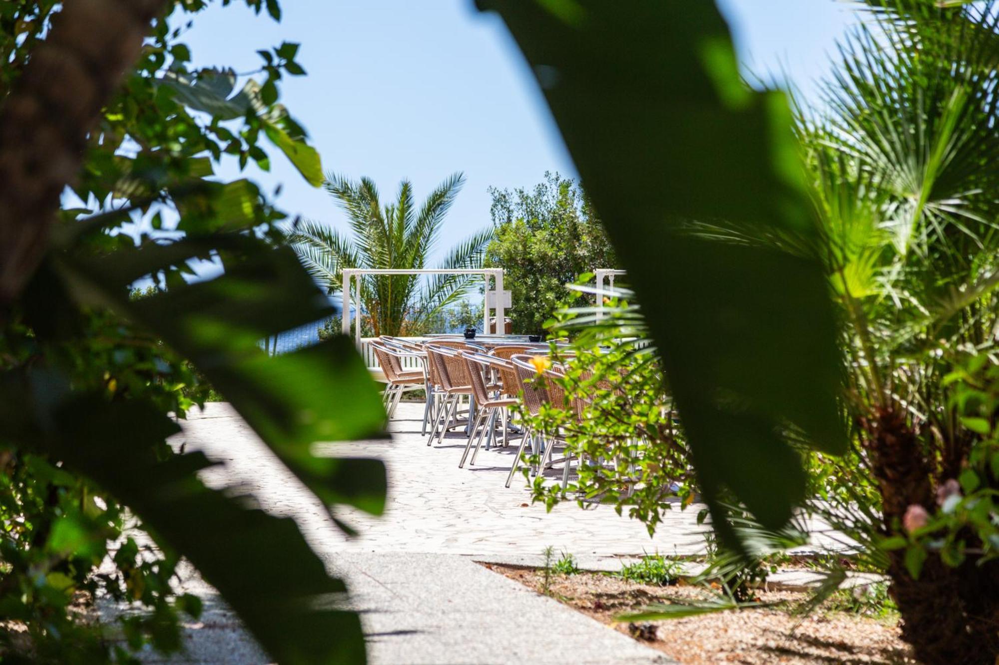 Abamar Hotel Santa Margherita di Pula Kültér fotó